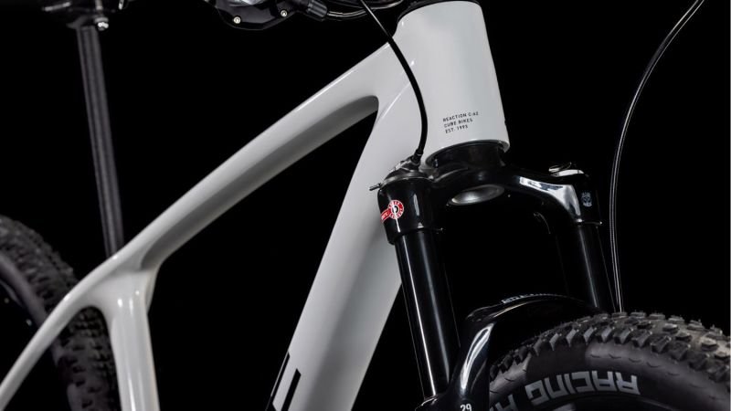 Cube Reaction C:62 ONE cotton´n´white