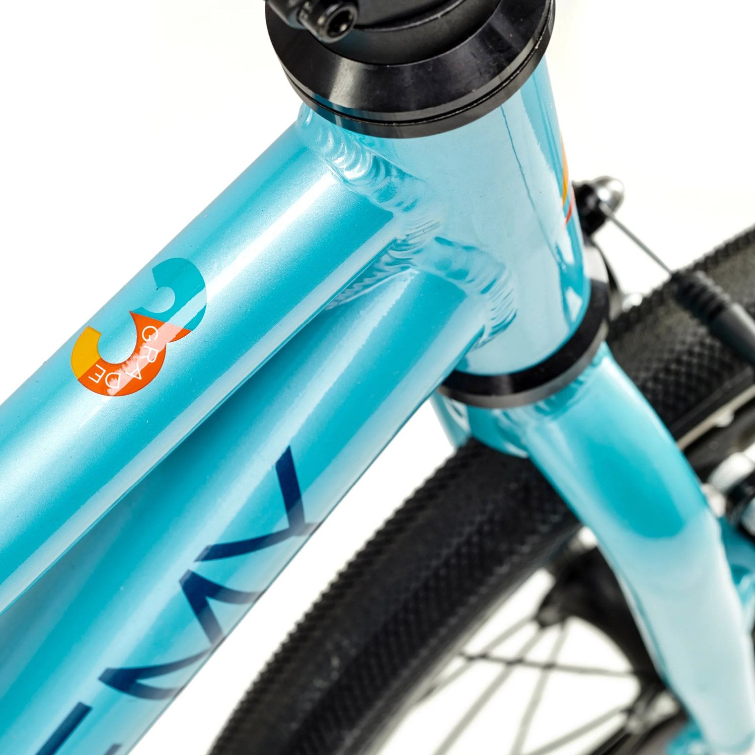 ACADEMY Bicicletta per bambini con cintura di grado 3